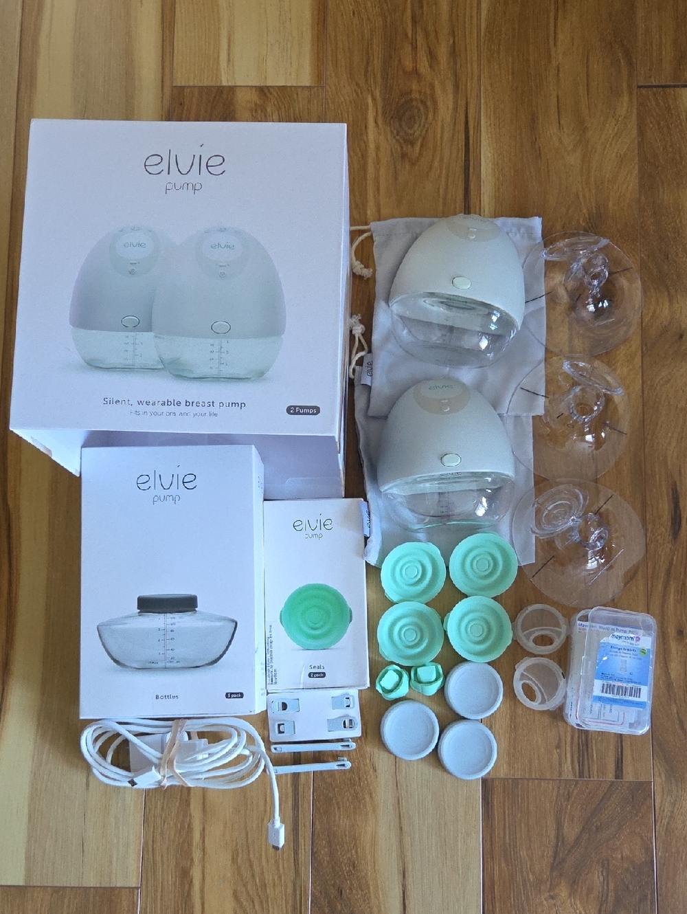 Elvie Wearable Breast Pump Set in White & Mint